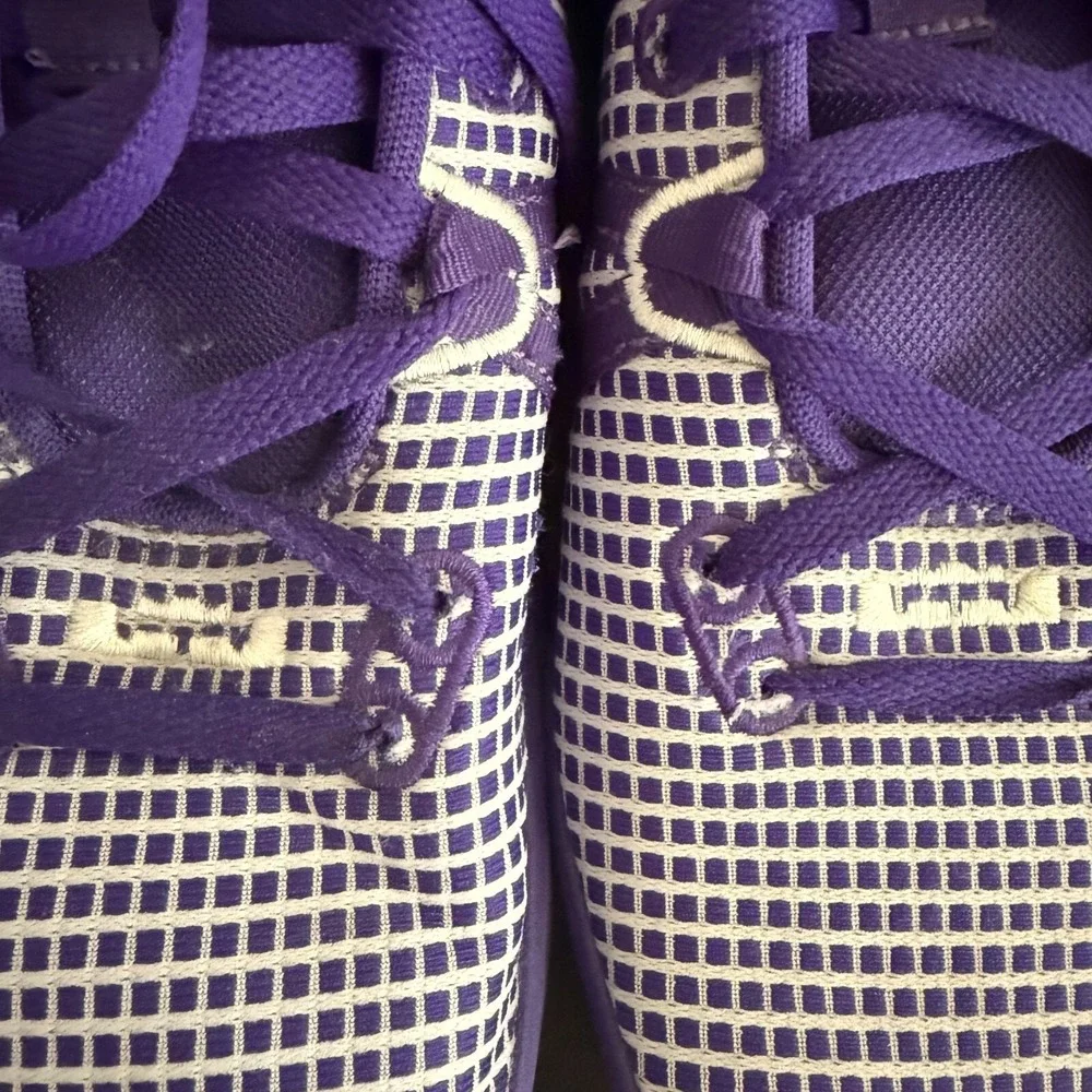 Nike Lebron Witness Vii Sneakers Mens 12 Purple White Lace-Up Running Shoes‎